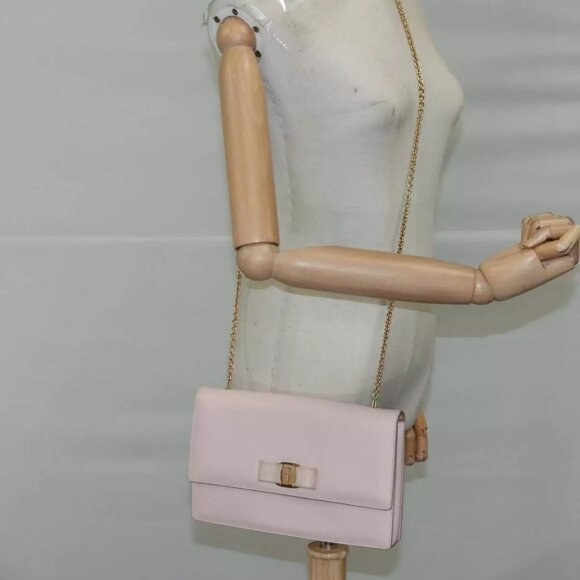 Salvatore Ferragamo Chain Shoulder Bag Leather Pink Gold Auth - Picture 11 of 14